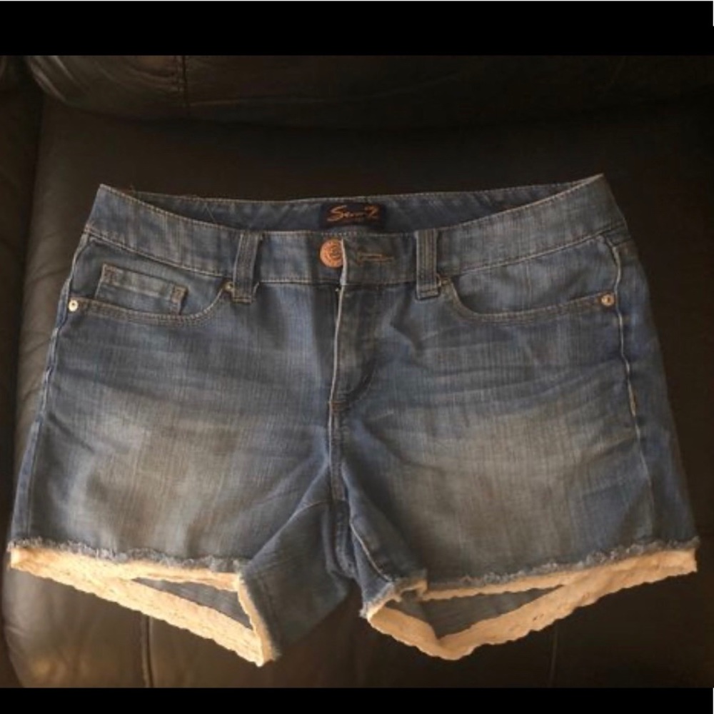 Seven7 Jeans shorts with lace trim.